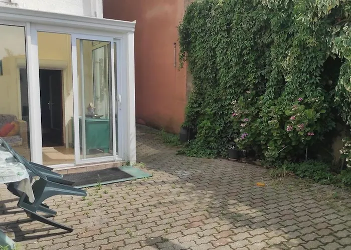 Cosy Avec Terrasse, Jardin, Proche Foret 아파트 *